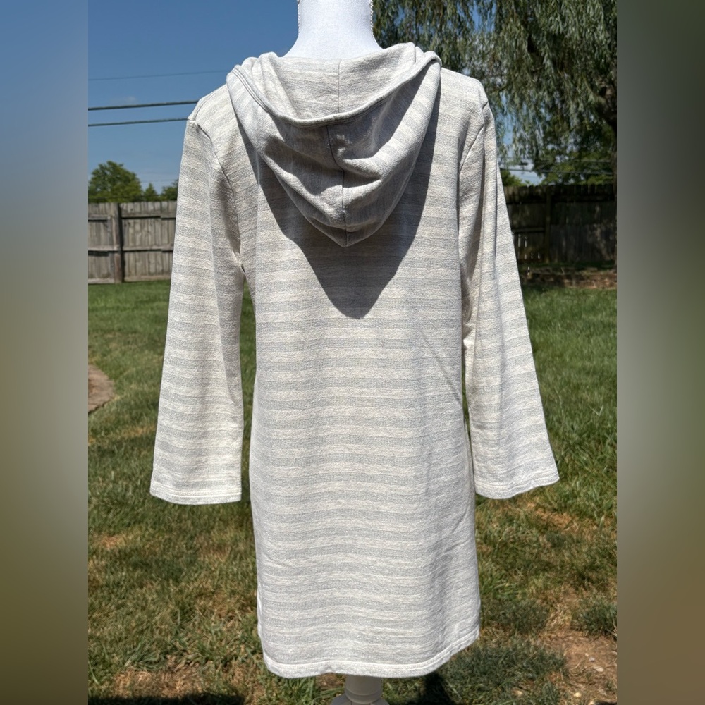 Juicy Couture Silver and Cream Coverup Hoodie in Size XL - Picture 5 of 5